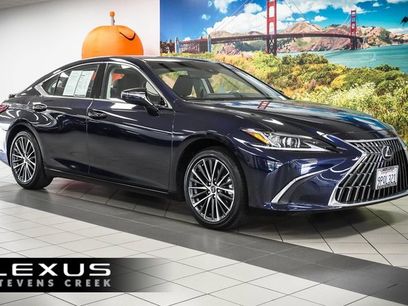 Certified 2025 Lexus ES 300h w/ Premium Package