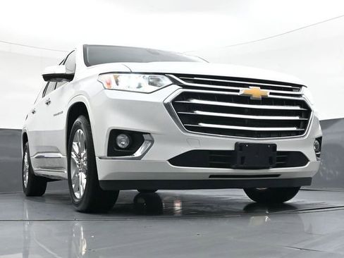 Used 2019 Chevrolet Traverse High Country image 39