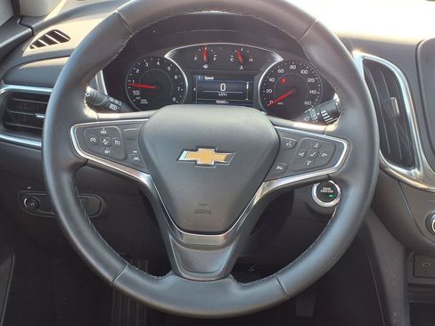Used 2024 Chevrolet Equinox LT FWD image 21