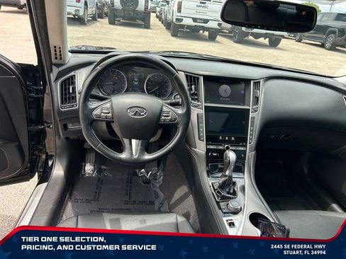 Used 2015 INFINITI Q50 Premium RWD image 30