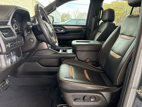 Used 2021 GMC Yukon AT4 w/ Technology Package image 19