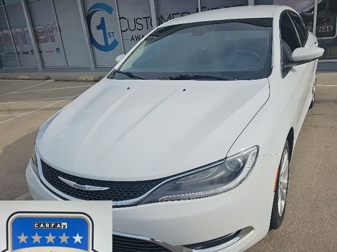 Used 2016 Chrysler 200 Limited FWD image 1