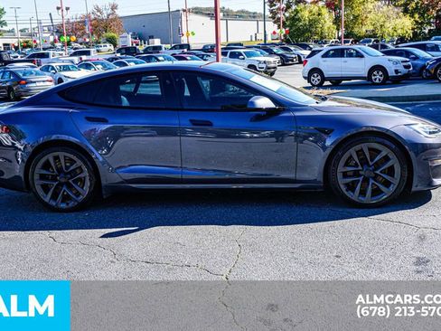 Used 2021 Tesla Model S Plaid image 9