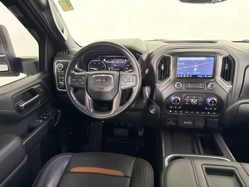 Used 2022 GMC Sierra 2500 AT4 w/ AT4 Premium Plus Package AWD/4WD image 22