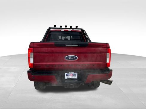 Used 2019 Ford F250 Lariat image 7