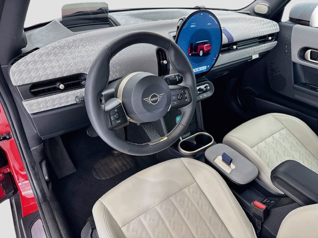 Certified 2026 MINI Cooper 2-Door Hardtop FWD image 13