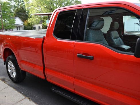 Used 2022 Ford F150 XLT w/ Equipment Group 301A Mid image 34