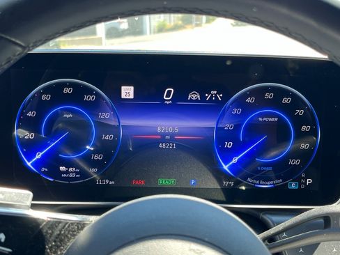Used 2022 Mercedes-Benz EQS 450+ Sedan image 8