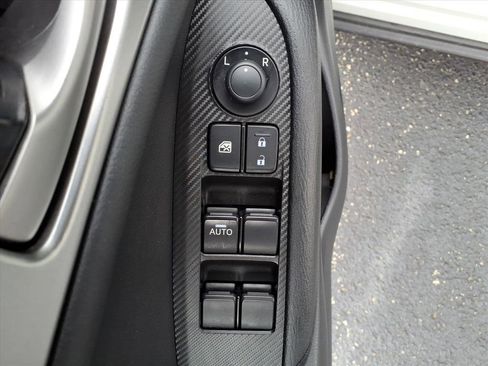 Used 2021 MAZDA CX-3 Sport image 16