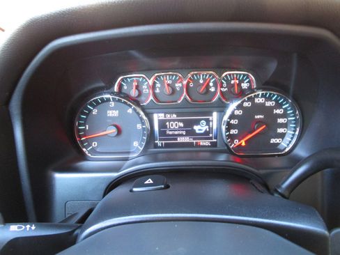 Used 2017 GMC Sierra 1500 SLE image 12