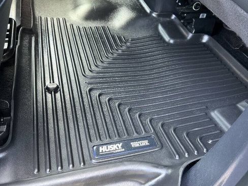Used 2022 Ford Expedition Max Limited RWD image 19