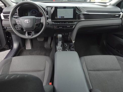 Certified 2025 Toyota Camry LE image 12