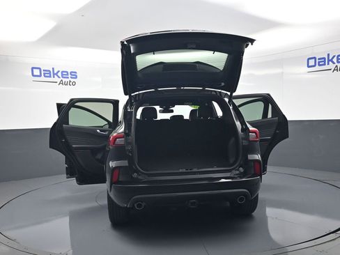 Used 2023 Ford Escape ST-Line Elite w/ Premium Technology Package AWD/4WD image 59