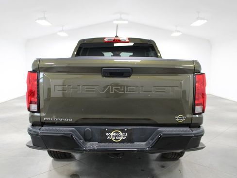 Used 2024 Chevrolet Colorado W/T image 8