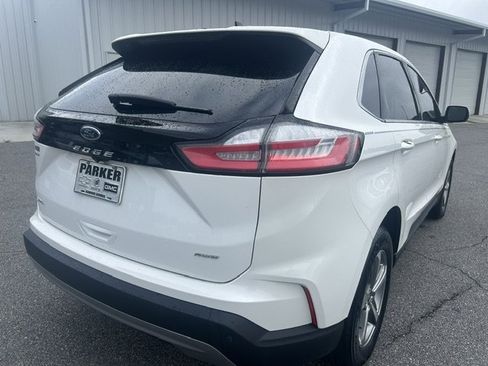 Used 2022 Ford Edge SEL w/ Convenience Package AWD/4WD image 4