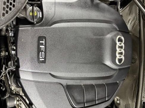 Used 2019 Audi Q5 2.0T Premium w/ Convenience Package AWD/4WD image 24