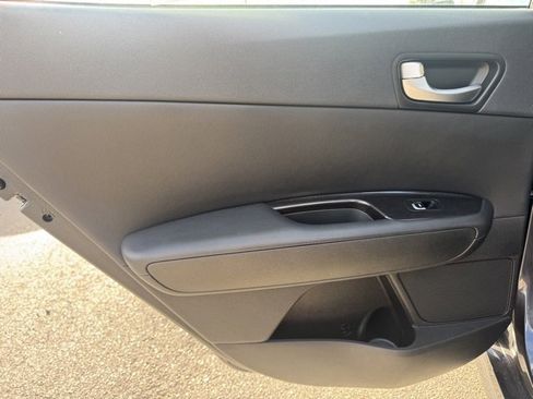 Certified 2019 Kia Optima EX image 10