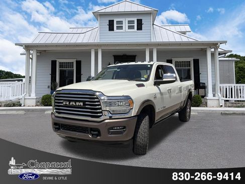 Used 2022 RAM 2500 Limited AWD/4WD image 2