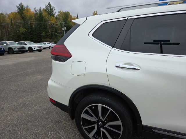 Used 2020 Nissan Rogue SL AWD/4WD image 28