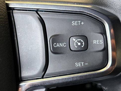 Used 2024 RAM 1500 Laramie AWD/4WD image 26