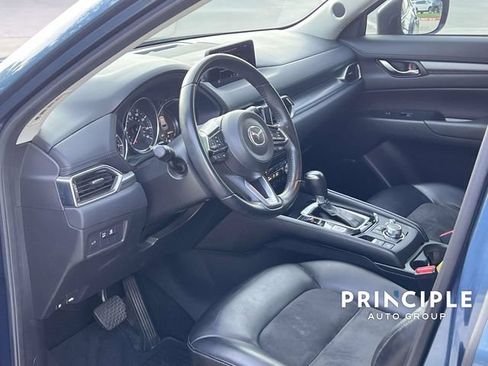 Used 2018 MAZDA CX-5 Touring w/ Preferred Equipment Package FWD image 11