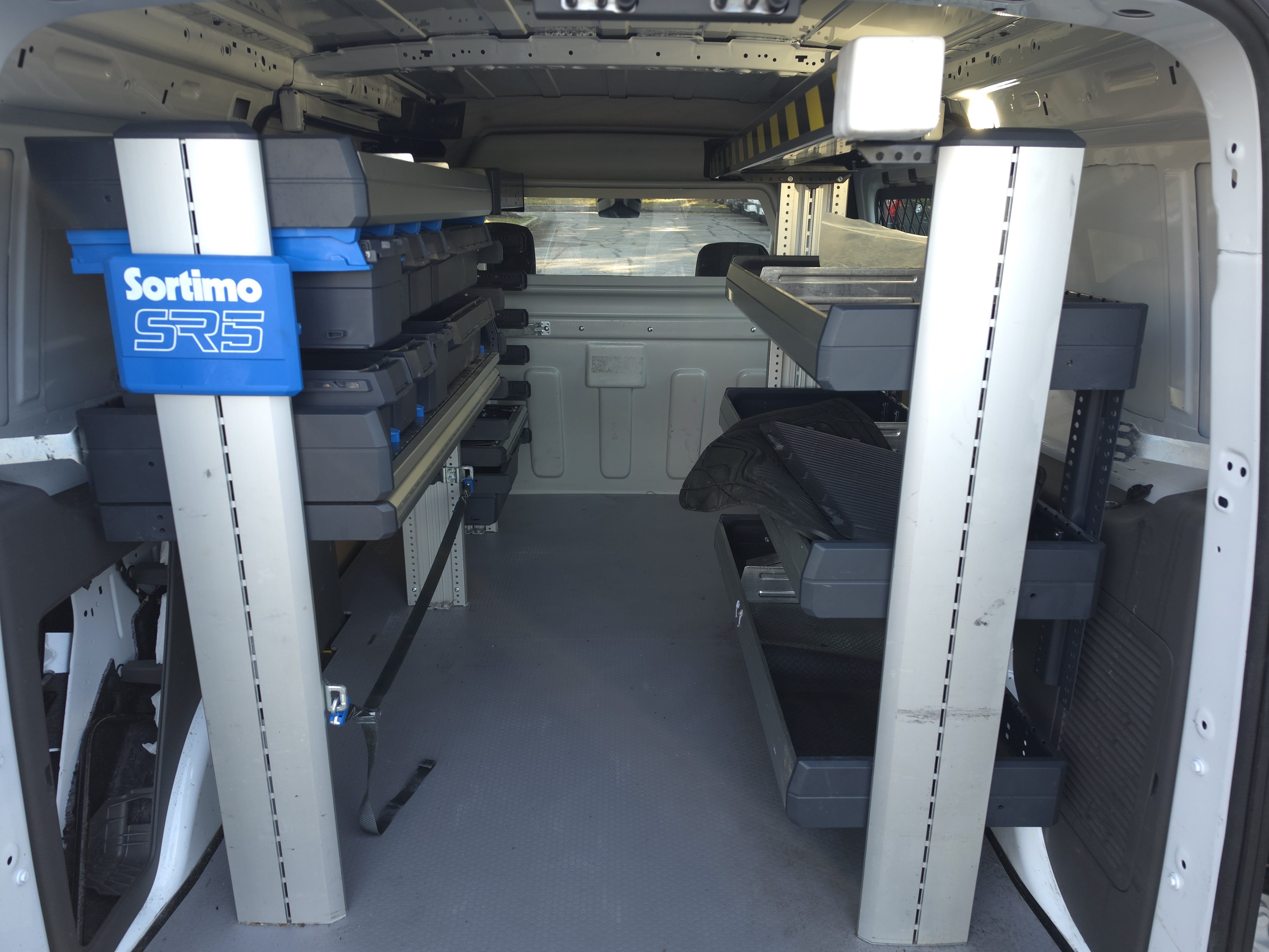 Certified 2023 Ford Transit Connect XL FWD image 17