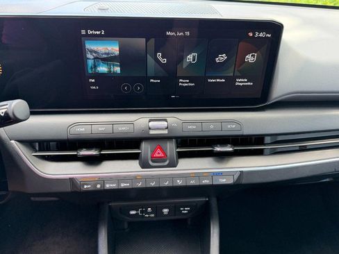 Used 2025 Kia K4 FWD image 31