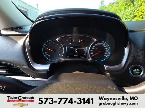 Used 2018 Chevrolet Traverse RS FWD image 9