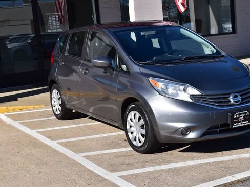 Used 2016 Nissan Versa Note SV FWD image 9