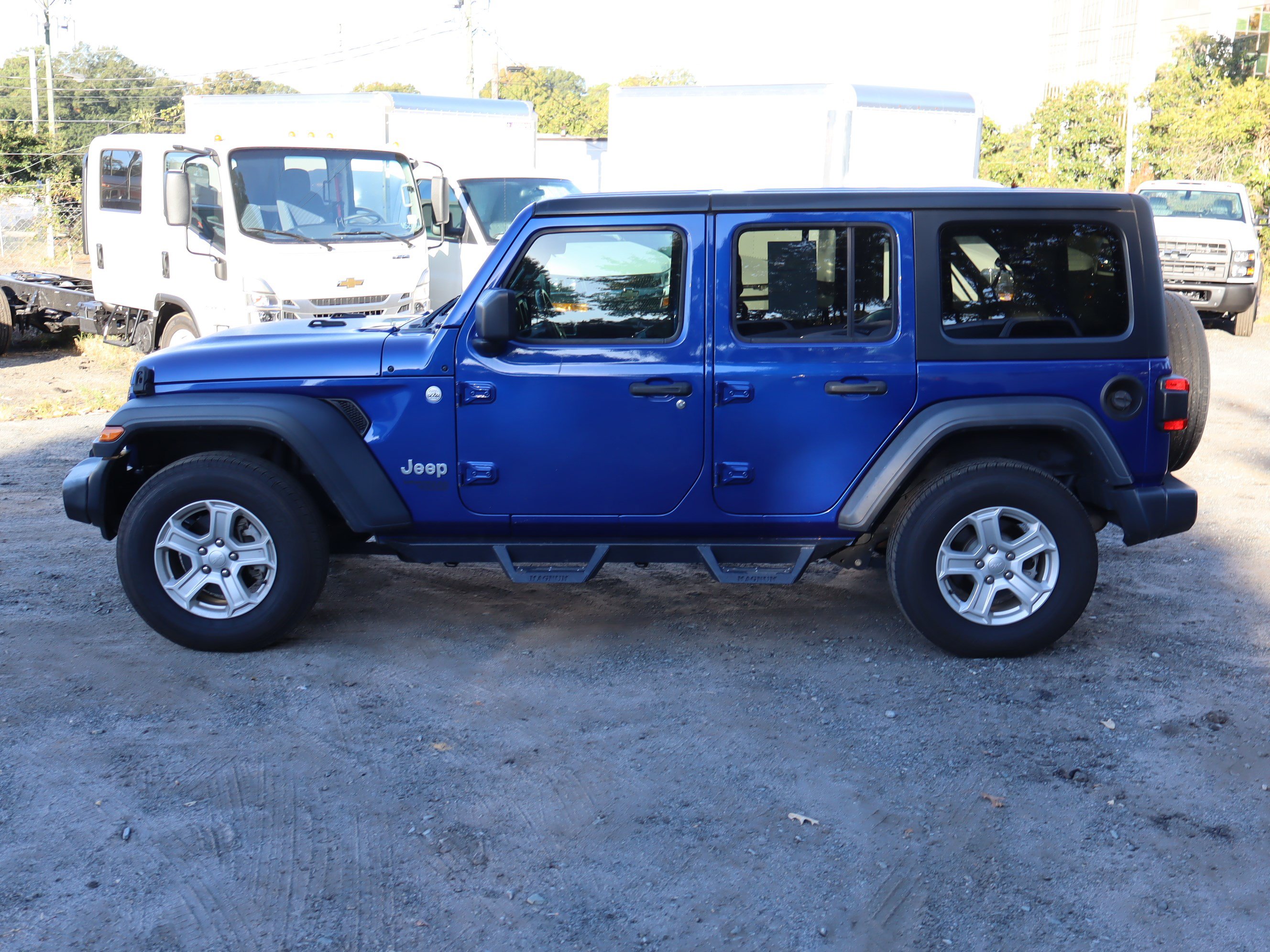 Used 2019 Jeep Wrangler Unlimited Sport S AWD/4WD image 18