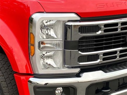 Used 2026 Ford F450 XLT image 4