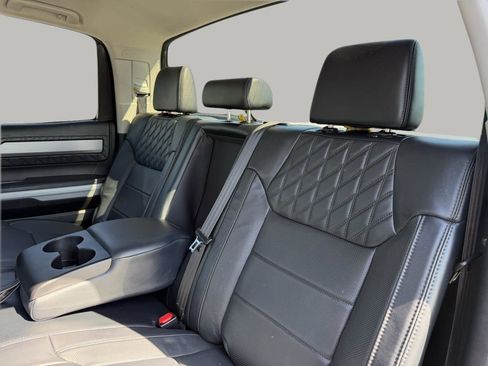 Used 2019 Toyota Tundra Platinum image 31
