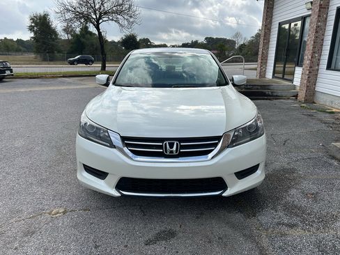 Used 2014 Honda Accord LX image 2