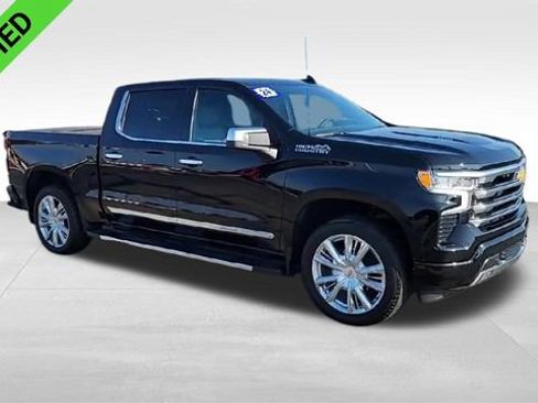 Certified 2024 Chevrolet Silverado 1500 High Country w/ High Country Premium Package image 3