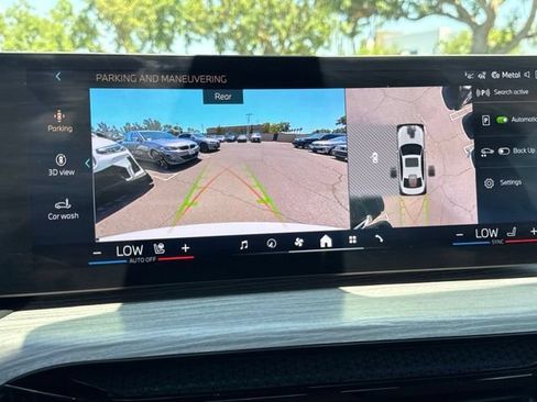 Used 2026 BMW 330i Sedan w/ Premium Package RWD image 28