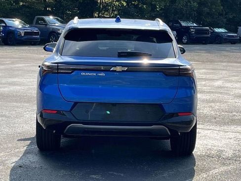 New 2025 Chevrolet Equinox EV LT image 4