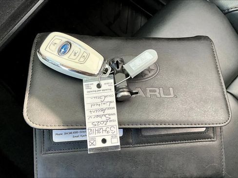 Used 2025 Subaru Ascent Bronze Edition AWD/4WD image 15