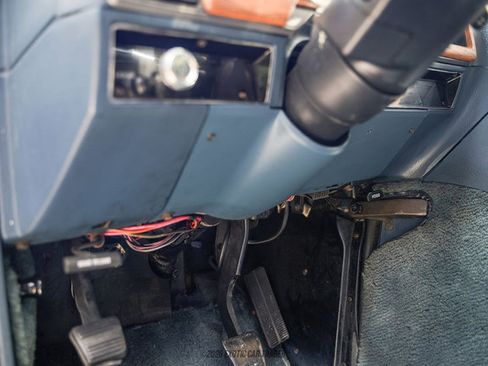 Used 1988 Chevrolet G20 RWD image 48