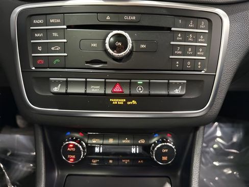 Used 2017 Mercedes-Benz GLA 250 image 25