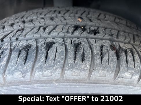 Used 2020 Subaru Outback Touring XT AWD/4WD image 2