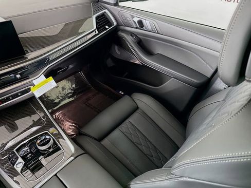 New 2026 BMW X5 M60i image 25