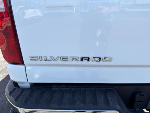 Used 2025 Chevrolet Silverado 2500 LT w/ Convenience Package AWD/4WD image 47