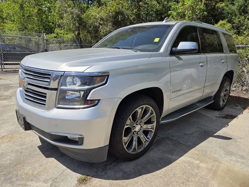 Used 2017 Chevrolet Tahoe Premier image 3