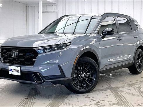 Certified 2025 Honda CR-V Sport image 2