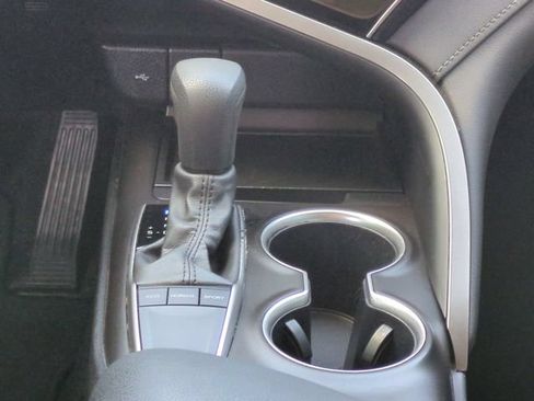 Used 2024 Toyota Camry LE w/ Convenience Package FWD image 21