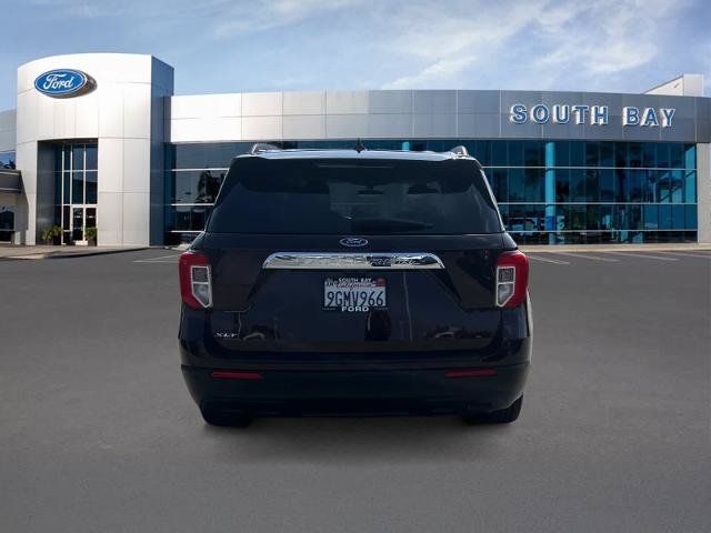 Certified 2023 Ford Explorer XLT RWD image 4