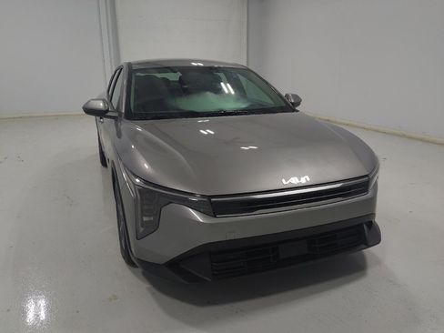 Used 2025 Kia K4 FWD image 14