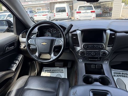 Used 2018 Chevrolet Tahoe LT AWD/4WD image 10