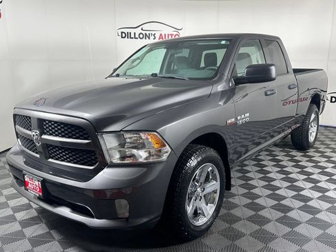 Used 2018 RAM 1500 Express w/ Express Value Package AWD/4WD image 2