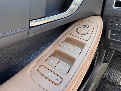 Used 2023 Hyundai Sonata Limited image 30